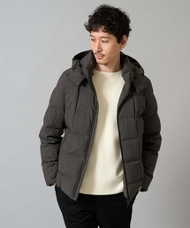 a.v.v（アーヴェヴェ）の「【ダウン混率90%】デタッチャブルフードストレッチダウンブルゾン【軽量 撥水】（ダウンジャケット/コート）」