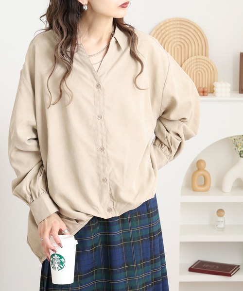 mitis(ミティス)の「mitis ピーチ起毛スキッパーブラウス(シャツ/ブラウス・レディース・チャコール/ベージュ/カーキ・M)」の1枚目の写真
