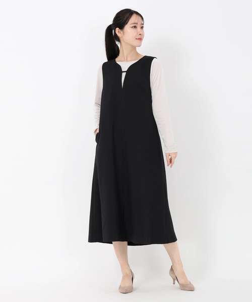 STRAWBERRY-FIELDS（ストロベリーフィールズ）の「プルックツイル/ウーリー千鳥_キーネックジャンパースカート（ジャンパースカート・レディース・ハウンドトゥース/ベージュ/ローズ系/ブラック・2）」の2枚目の写真