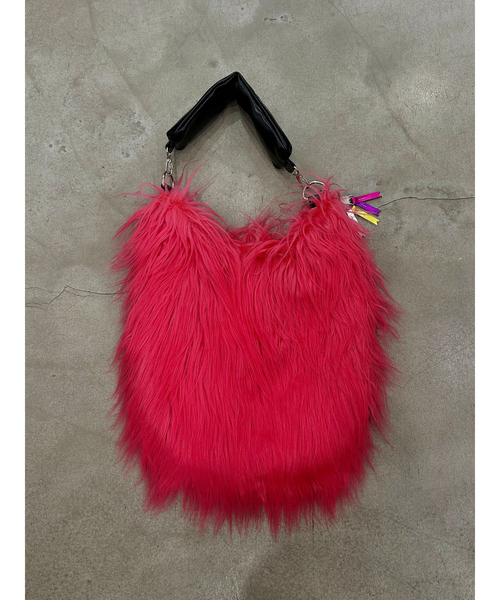 Cheek(チーク)の「【cheek/チーク】monster one shoulder/ファーバッグ/ショルダーバッグ/ユニセックス【WEB限定】(ショルダーバッグ・メンズ・サックスブルー/イエロー/パープル/ピンク・フリー)」の22枚目の写真