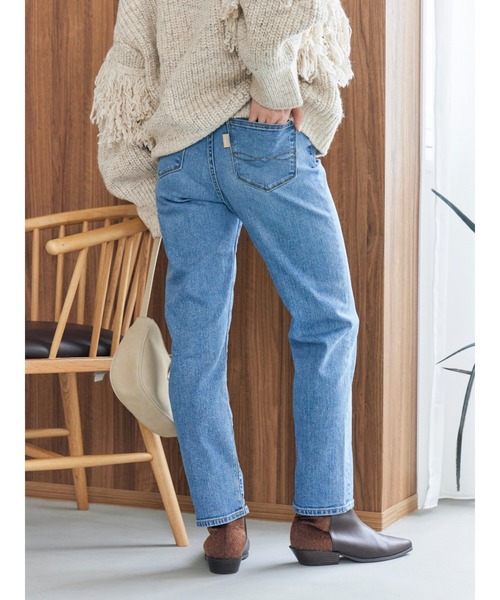 Ungrid(アングリッド)の「【WEB限定】ストレッチテーパードデニム(デニムパンツ・レディース・ブルー・25inch/24inch/26inch)」の15枚目の写真