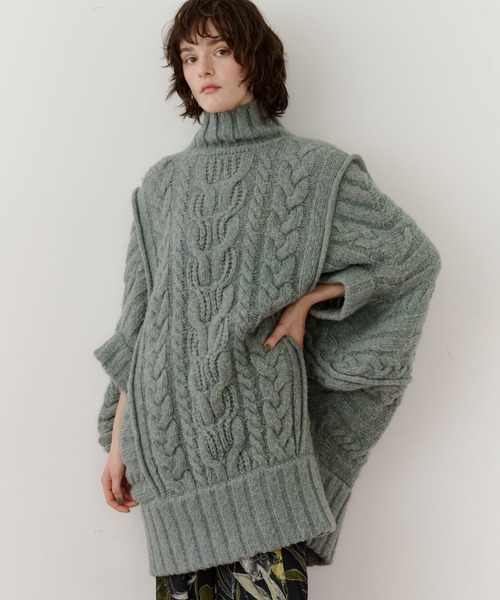 LA BELLE ETUDE(ラベルエチュード)の「ケイブルBIGニットワンピース(ワンピース・レディース・グリーン/ホワイト/グレー/ブラック・FREE)」の5枚目の写真