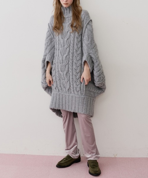 LA BELLE ETUDE(ラベルエチュード)の「ケイブルBIGニットワンピース(ワンピース・レディース・グリーン/ホワイト/グレー/ブラック・FREE)」の14枚目の写真