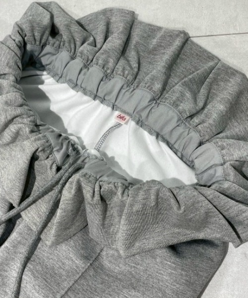 bita.（ビタ）の「ラッフルデザイン 裏起毛カットパンツ（その他パンツ・レディース・グレー/ブラック・FREE）」の5枚目の写真
