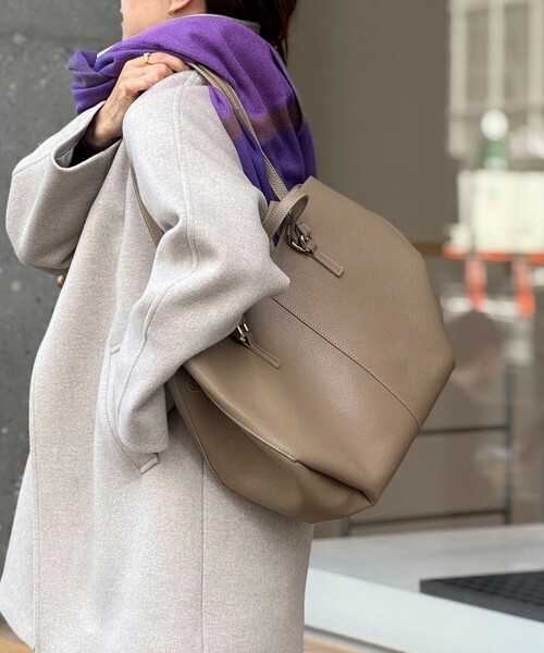 NOLLEY’S（ノーリーズ）の「2wayハンドルトートバッグ（トートバッグ・レディース・ベージュ/ブラック・FREE）」の4枚目の写真