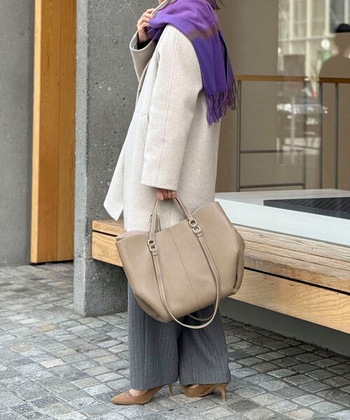 NOLLEY’S（ノーリーズ）の「2wayハンドルトートバッグ（トートバッグ・レディース・ベージュ/ブラック・FREE）」の5枚目の写真