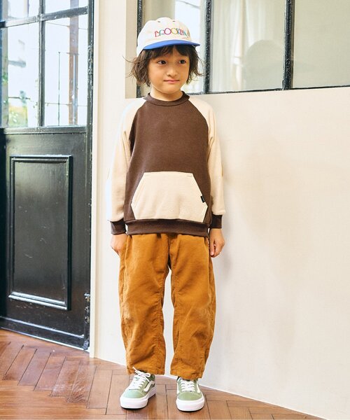 F.O.KIDS（エフオーキッズ）の「【ジュニア対応】エルボーパッチラグラントレーナー（スウェット・キッズ・ブラウン/アイボリー/グレー/オレンジ・140/130/120/110/100/90/80）」の5枚目の写真
