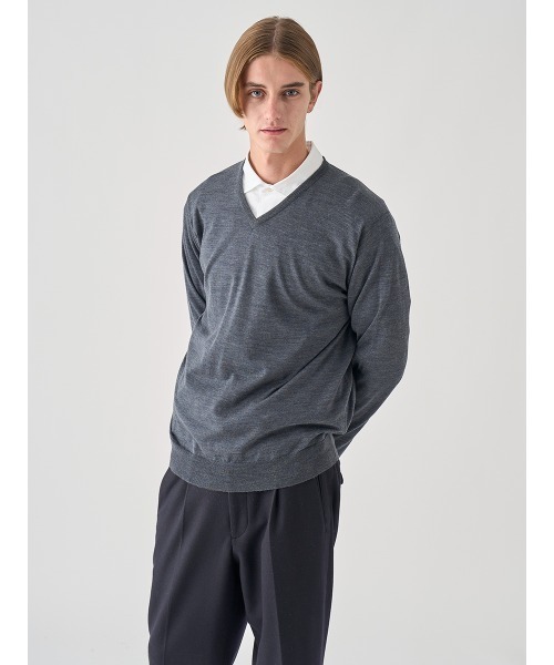 Vネック長袖ニットプルオーバー（ニット/セーター）｜JOHN SMEDLEY