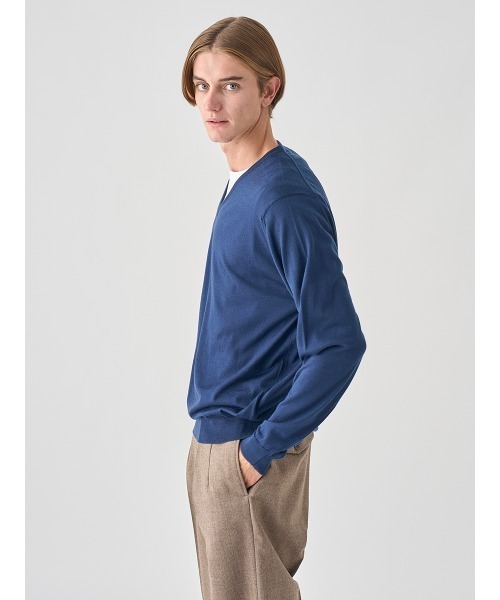 Vネック長袖ニットプルオーバー（ニット/セーター）｜JOHN SMEDLEY