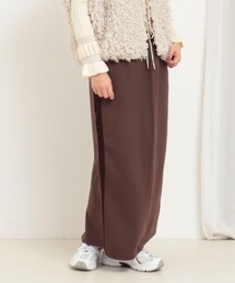 シアーベロアサイドライン切替タイトスカート