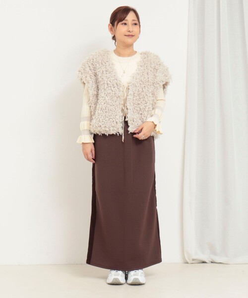 fredy couleur（フレディクルール）の「シアーベロアサイドライン切替タイトスカート（スカート・レディース・ブラウン/ブラック/アイボリー・38）」の17枚目の写真