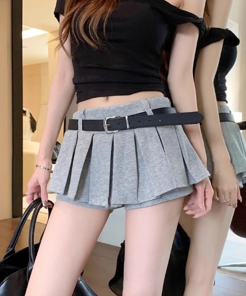 lilful(リルフル)の「【インパン付き】ウエストベルト付き サイドジップ スウェットプリーツミニスカートパンツ(スカート・レディース・ライトグレー/ダークグレー/ブラック・S/M)」の10枚目の写真