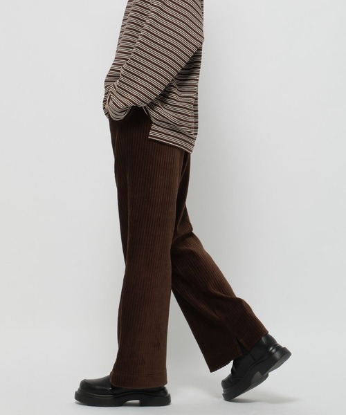 niko and...（ニコアンド）の「ストレッチカットコールフレアパンツ（その他パンツ・レディース・ブラウン/チャコール/ネイビー・FREE）」の3枚目の写真