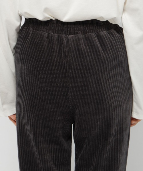 niko and...（ニコアンド）の「ストレッチカットコールフレアパンツ（その他パンツ・レディース・ブラウン/チャコール/ネイビー・FREE）」の15枚目の写真