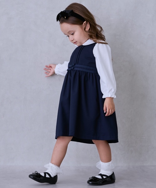 petit main（プティマイン）の「【セミフォーマル】ウエストリボンジャンパースカート（ジャンパースカート・キッズ・グレイッシュベージュ/ネイビー・110cm/120cm/130cm/100cm/90cm）」の3枚目の写真