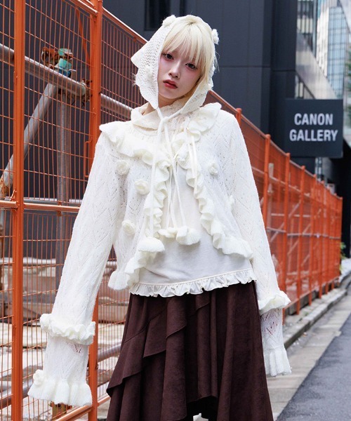 BALENCIAGA シルク100% アイボリーレースフリル切り替えカーディガン BALENCIAGA シルク100% アイボリーレースフリル切り替えカーディガン