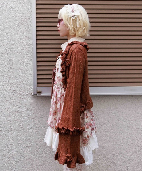 axes femme（アクシーズファム）の「おはなフリルモヘアニット