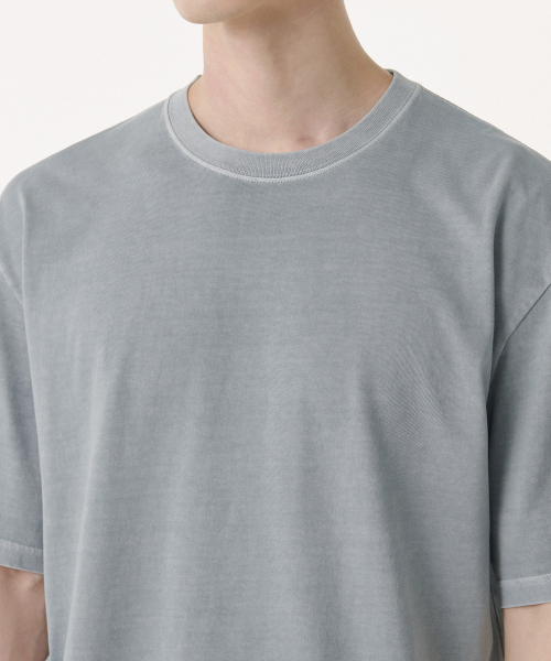 MUSINSA STANDARD（ムシンサスタンダード）の「ピグメントリラックスクルーネックTシャツ[グレー]（Tシャツ/カットソー・メンズ・その他・SMALL/XXX-LARGE/X-LARGE）」の4枚目の写真