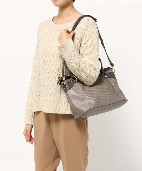 OUTLET（アウトレット）の「【PAPILLONNER】メタルパンチングSD（ショルダーバッグ・レディース・ブロンズ・FREE）」の6枚目の写真
