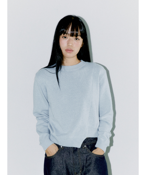 OAFISH（オアフィッシュ）の「DIAGONAL CUTTING KNIT, SKY BLUE（ニット/セーター・レディース・その他・FREE）」の4枚目の写真