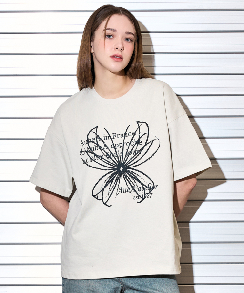 VETEZE(ベテゼ)の「オブエドローイングアトリエTシャツ(ベージュ)(Tシャツ/カットソー・レディース・ベージュ・MEDIUM/LARGE/X-LARGE)」の4枚目の写真