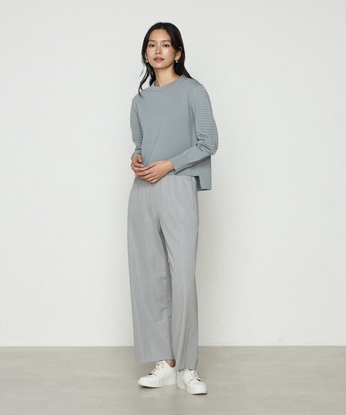 Gabardine K.T（ギャバジンケーティー）の「〔 +サイズ 〕 ブライトストレッチヤーン ミラノリブバナナスリーブセーター（ニット/セーター・レディース・グレー/ネイビー・13号）」の7枚目の写真