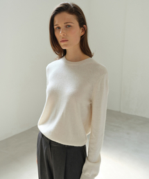 Essential Wool Round Knit - Ivory
