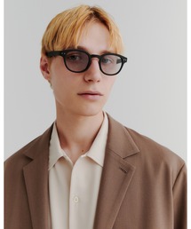 IZIPIZI（イジピジ）の「IZIPIZI / SUN LIGHT ADAPTIVE #C　調光レンズ（サングラス）」