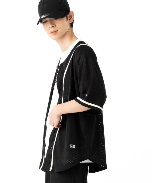 NEW ERA(ニューエラ)の「ニューエラ ベースボールシャツ 半袖 メッシュ(シャツ/ブラウス・メンズ・ストーン/ブラック・L/XL/XXL/M)」の7枚目の写真
