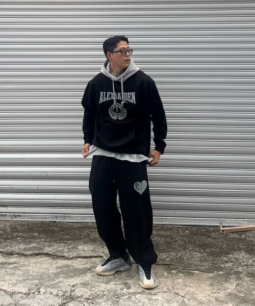 ALEXNAIDEN(アレックスエンエイデン)の「ルーフハート起毛ジョガーパンツ(ブラック)(スウェットパンツ・レディース・ブラック・SMALL/MEDIUM/LARGE/X-LARGE)」の2枚目の写真
