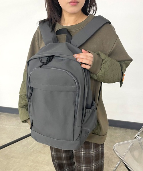 CRB(シーアールビー)の「大容量リュックサック(バックパック/リュック・レディース・オフホワイト/グレー/ブルー/ブラック/ピンク・F)」の20枚目の写真