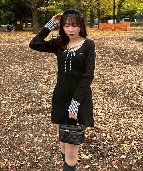 continuer de NICE CLAUP（コンティニューデナイスクラップ）の「【@ayupi.06セレクト】ケーブルニットミニワンピース（ワンピース・レディース・ブラック/アイボリー・FREE）」の17枚目の写真