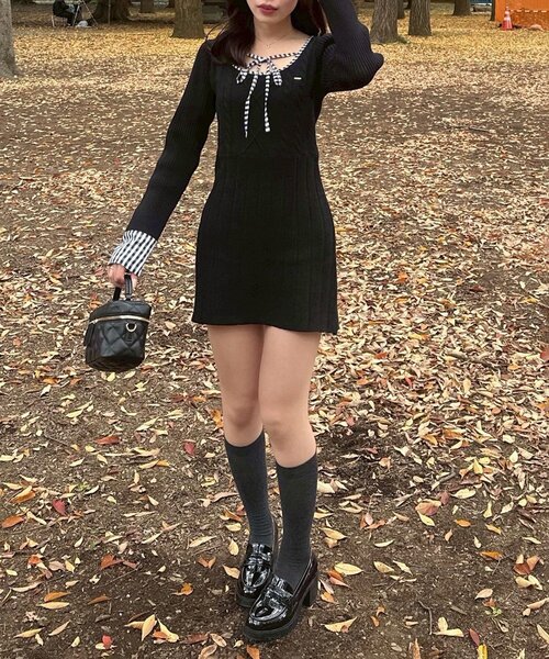 continuer de NICE CLAUP（コンティニューデナイスクラップ）の「【@ayupi.06セレクト】ケーブルニットミニワンピース（ワンピース・レディース・ブラック/アイボリー・FREE）」の18枚目の写真