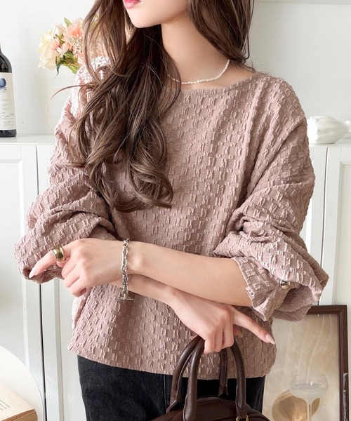 classicalelf(クラシカルエルフ)の「ゆるっとオトナのこなれ感。フクレジャガードプルオーバー(長袖)(Tシャツ/カットソー・レディース・ブラック/グレイッシュベージュ/アイボリー/ピンク・LARGE/MEDIUM/SMALL/X-LARGE)」の17枚目の写真