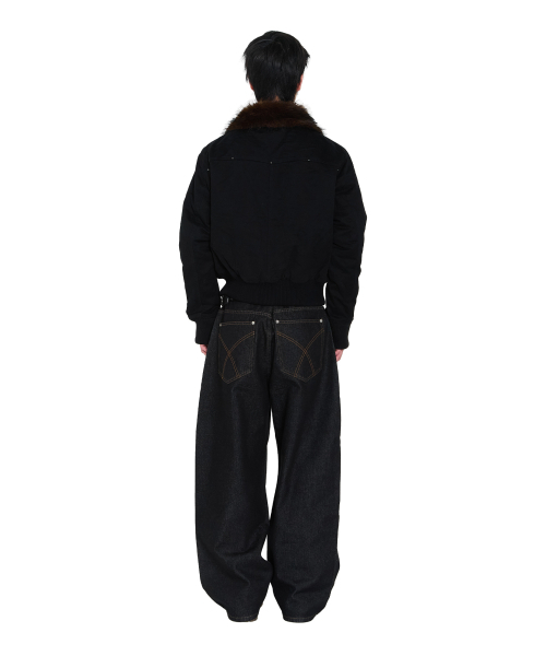AAKAM（アーカム）の「Double Knee Lettering Denim Pants (Black)（デニムパンツ・レディース・その他・1/2）」の8枚目の写真