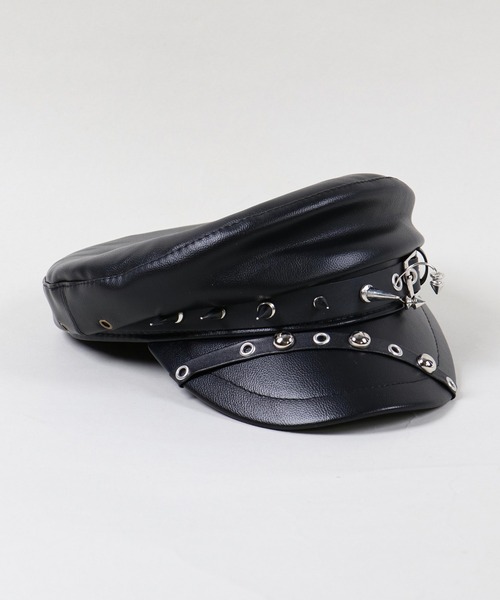 SPINNS（スピンズ）の「合皮キャスケット/ベルト（キャスケット・レディース・ブラック・ONESIZE）」の2枚目の写真