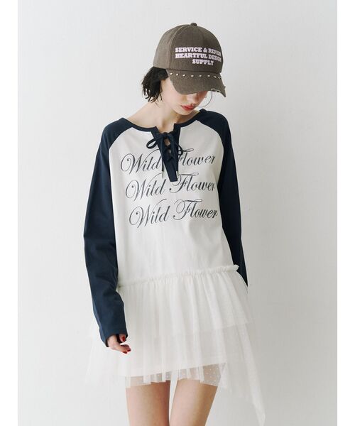 jouetie(ジュエティ)の「ヘムフリルラグランワンピース(ワンピース・レディース・ブラック/ブルー/オフホワイト・MEDIUM)」の5枚目の写真