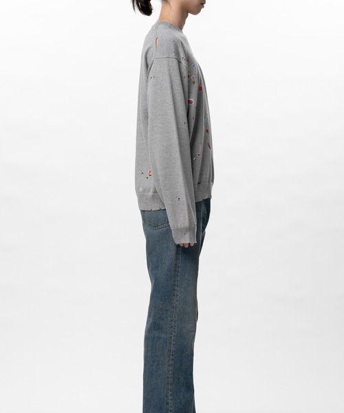 Maison MIHARA YASUHIRO(メゾンミハラヤスヒロ)の「Kids Sticker Printed Knit Sweater(ニット/セーター・メンズ・ブラック/グレー/ホワイト・48/46/44)」の20枚目の写真