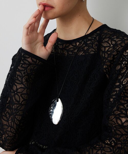 Whim Gazette(ウィムガゼット)の「【Hoaw.】オーバルコードネックレス(ネックレス・レディース・シルバー・FREE)」の4枚目の写真