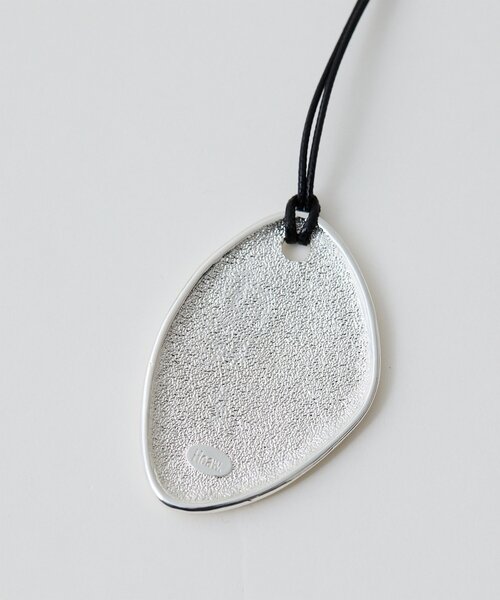 Whim Gazette(ウィムガゼット)の「【Hoaw.】オーバルコードネックレス(ネックレス・レディース・シルバー・FREE)」の8枚目の写真