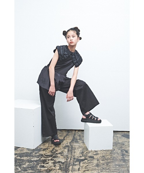 maarook(マルーク)の「雪柳リボンカラー天竺Tシャツ(Tシャツ/カットソー・キッズ・ホワイト/ブラック・120cm/130cm/90cm/100cm/110cm)」の19枚目の写真