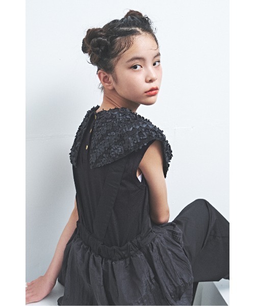 maarook(マルーク)の「雪柳リボンカラー天竺Tシャツ(Tシャツ/カットソー・キッズ・ホワイト/ブラック・120cm/130cm/90cm/100cm/110cm)」の9枚目の写真