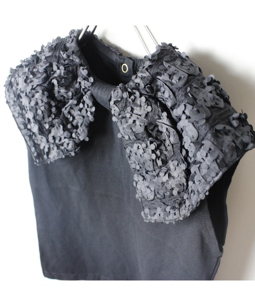 maarook(マルーク)の「雪柳リボンカラー天竺Tシャツ(Tシャツ/カットソー・キッズ・ホワイト/ブラック・120cm/130cm/90cm/100cm/110cm)」の7枚目の写真