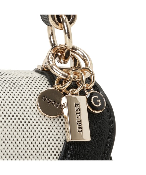 Guess（ゲス）の「KARNILLA Flap Shoulder Bag ショルダーバッグ  （ショルダーバッグ・レディース・ブラック/キャメル・ONE SIZE）」の10枚目の写真