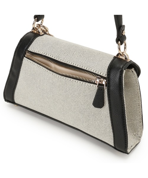 Guess（ゲス）の「KARNILLA Flap Shoulder Bag ショルダーバッグ  （ショルダーバッグ・レディース・ブラック/キャメル・ONE SIZE）」の13枚目の写真
