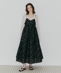 J1U by LA BELLE ETUDE（ジユウバイラベルエチュード）の「シアーフラワージャガードボリュームワンピース（ワンピース）」