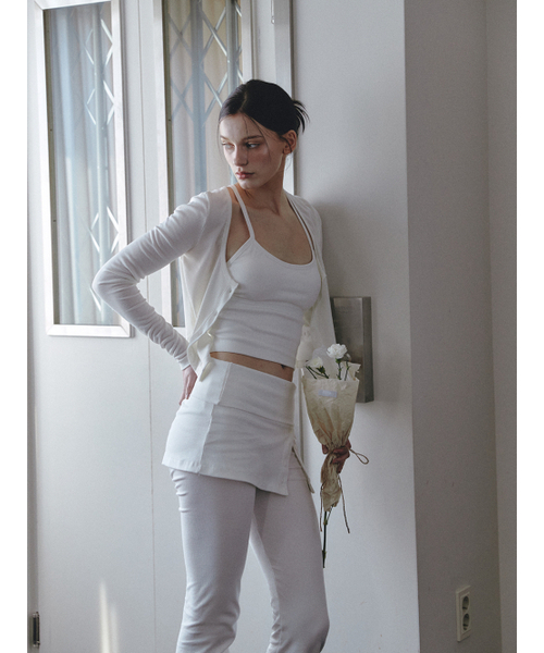 ASURA（アスラ）の「AS BASIC SLEEVELESS TOP [WHITE]（Tシャツ/カットソー・レディース・その他・ONE SIZE）」の2枚目の写真