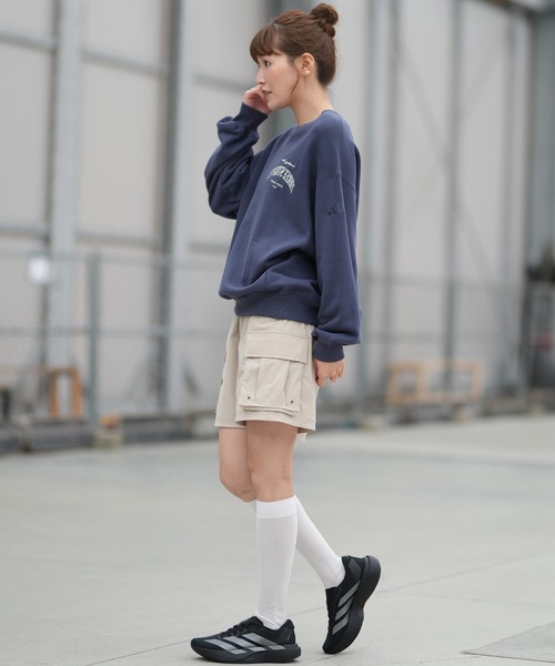 adidas(アディダス)の「adidas/アディダス W VERBIAGE クルースウェット QF007(スウェット・レディース・オフホワイト/ネイビー・M/L)」の21枚目の写真