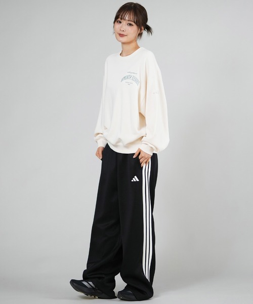 adidas(アディダス)の「adidas/アディダス W VERBIAGE クルースウェット QF007(スウェット・レディース・オフホワイト/ネイビー・M/L)」の13枚目の写真