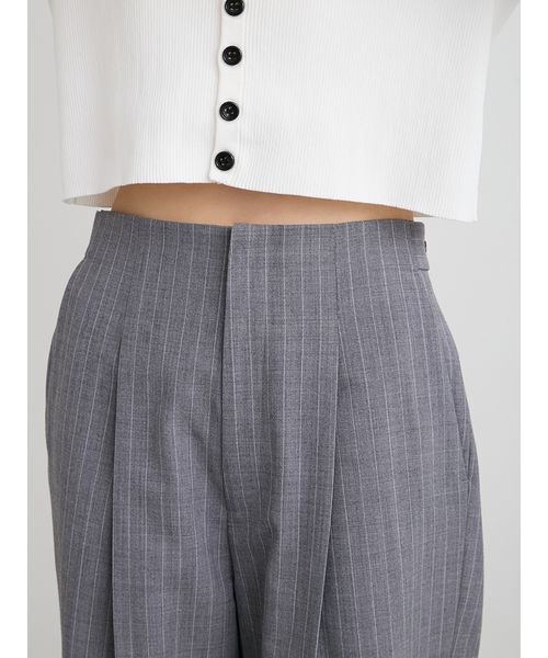 MIESROHE(ミースロエ)の「ツータックワイドパンツ(その他パンツ・レディース・ストライプ/モカ/ダークネイビー・1/0)」の22枚目の写真